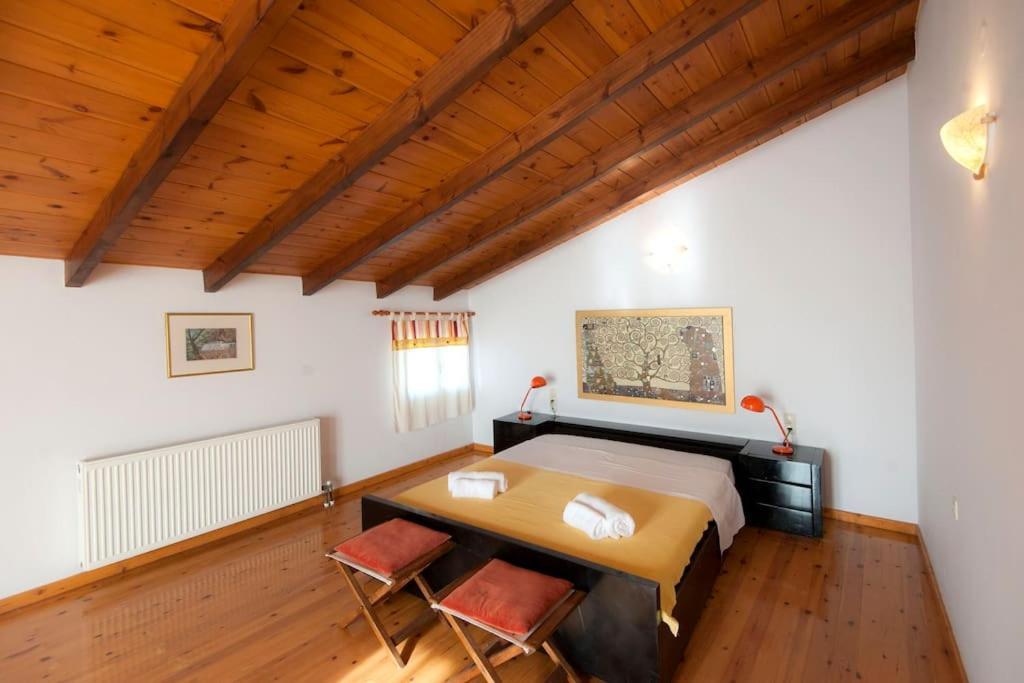 Casa Evriali *