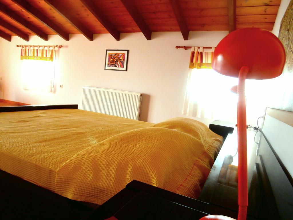 Casa Evriali *